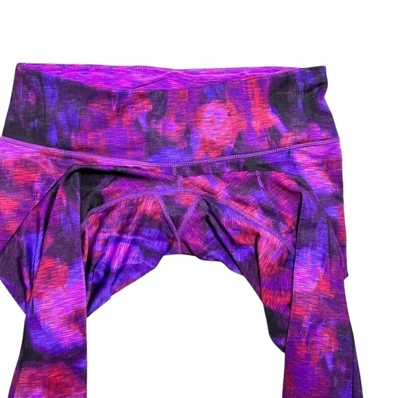 90 Degree Reflex Purple Pink Printed Reversible Yoga Legging Capri Tight Small - Picture 16 of 17